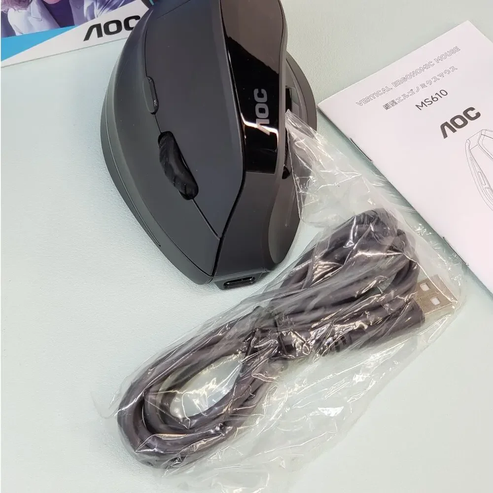 Vertical Ergonomic Wireless Mouse Bluetooth 2.4G Rechargeable RGB. AOC MS610
